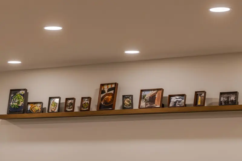 윤밀원, 음식 사진으로 채운 감성 벽면 인테리어